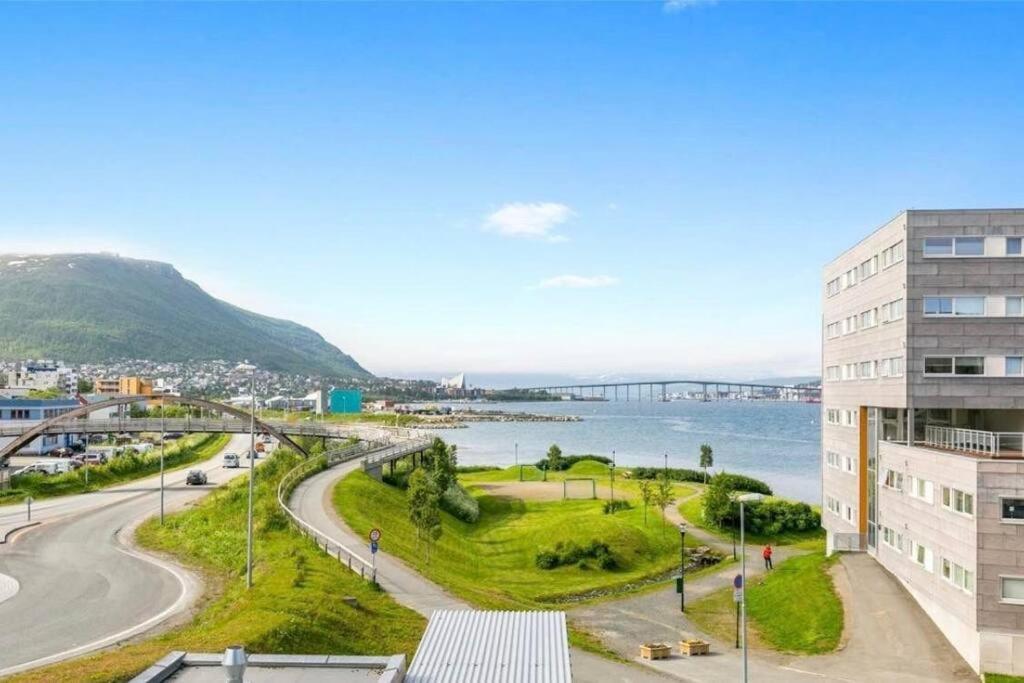 Northern Dreams Apartment With Free Parking Tromsø Exteriér fotografie